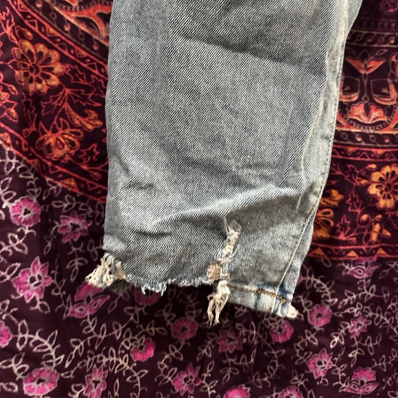 SO high-rise Straight Jeans #backtoschool - Picture 4 of 6